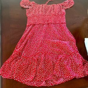 Cute sundress (never worn)